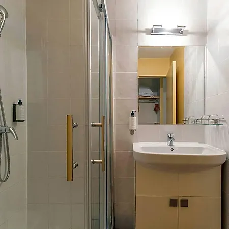 Gambetta Hotel